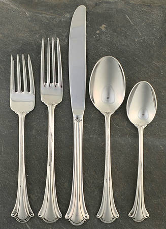 Resplendence (Stainless) 5 Piece Place Setting