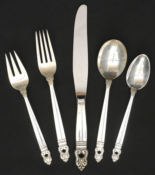 Royal Danish (Sterling, 1939) 40-Piece Set