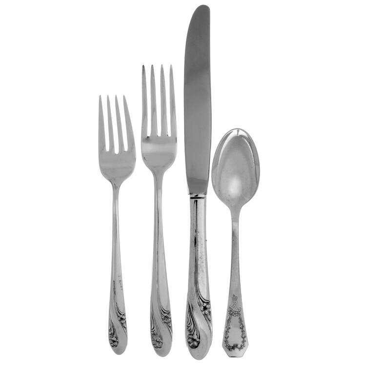 International Silver, Romance (Silverplate, 1952) | Replacements, Ltd.