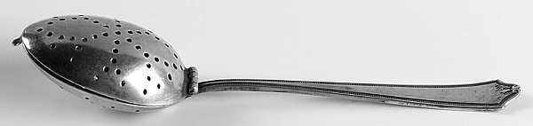 Rosalind-New (Sterling, 1921) Solid Individual Tea Ball Spoon