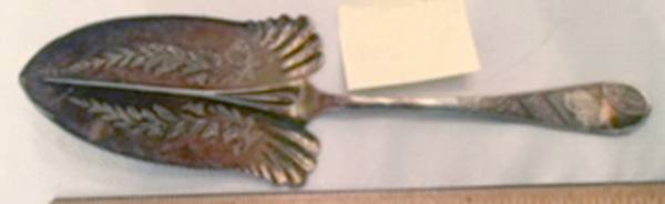 Saratoga-Angelo (Variation) (1883) Large Solid Bright Cut Pie Knife