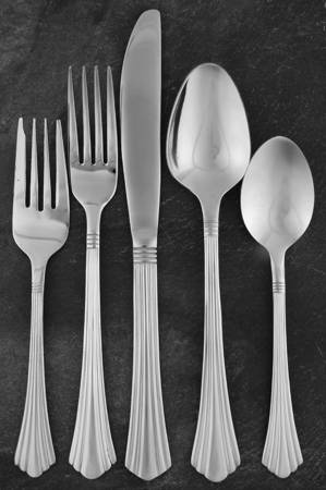 Symmetry-Freemont(Stainless) 5 Piece Place Setting