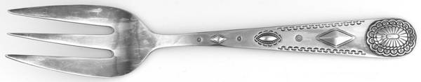 Taos (Silverplate, 1990) Medium Solid Cold Meat Serving Fork