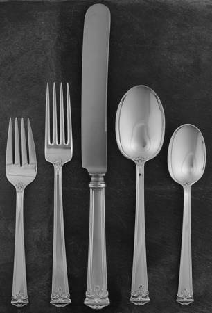 Trianon (Sterling, 1921, No Monograms) 5 Piece Dinner Size Setting