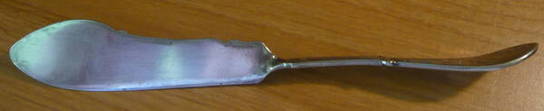 Unique (Silverplate, 1880) Flat Twisted Handle Master Butter Knife
