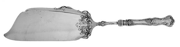 Vintage (Silverplate, 1904) Large Flat Handle Crumb Knife/Crumber