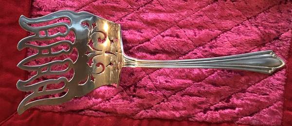Westminster (Sterling, 1915) Large Solid Asparagus Serving Fork