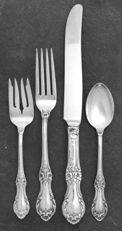 Wild Rose-New (Sterling, 1948, New, No Monos) 32  Piece Estate Set