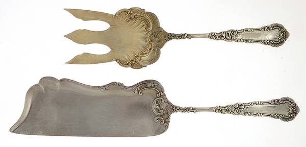 Yale I (Silverplate, 1894) 2 Piece Large Solid Fish Serving Set