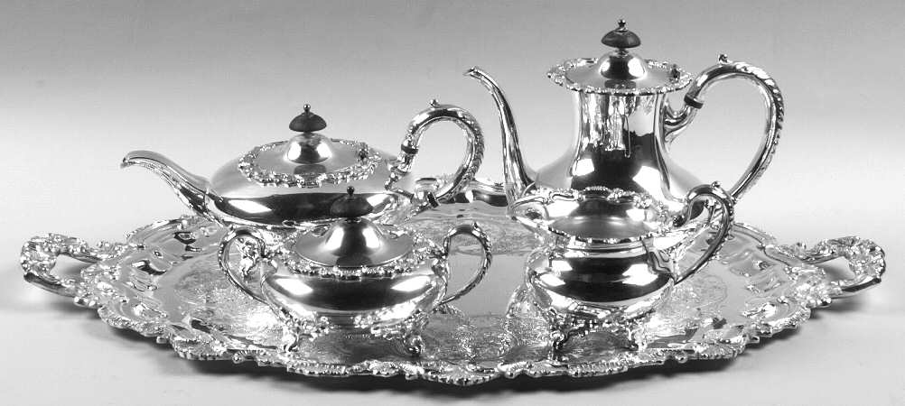 Essex Manor (Silverplate, Hollowware) 5-Piece Silverplate Tea Set (with Tray)
