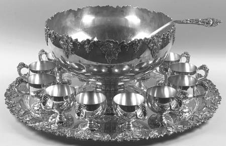 Vintage-Plain (Silverplate, Hollowware) 14 Pc Punch Set (PUN, 12 PUNC & PUNT)