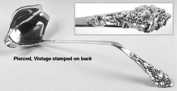 Vintage-Plain (Silverplate, Hollowware) Punch Ladle Solid with Pierced Handle