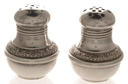Prelude-Plain (Sterling Hollowware) Mini Sterling Salt & Pepper Set