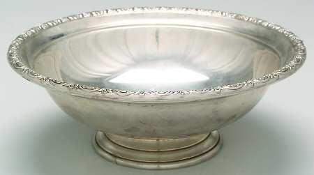 Prelude-Plain (Sterling Hollowware) 9" Round Footed Vegetable Bowl
