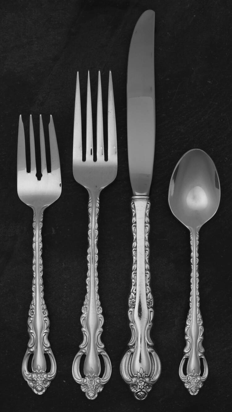 Countess (Silverplate, 1969, Korea) 4 Piece Place Setting