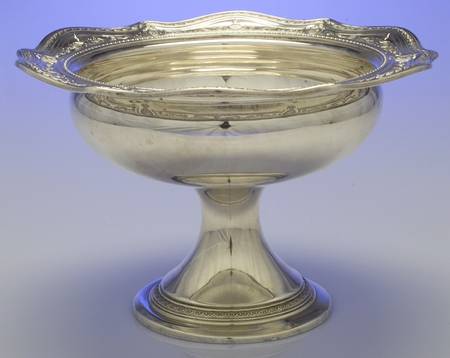 Wedgwood (Sterling, Hollowware, Geometric Base) Sterling Serving Fruit Bowl