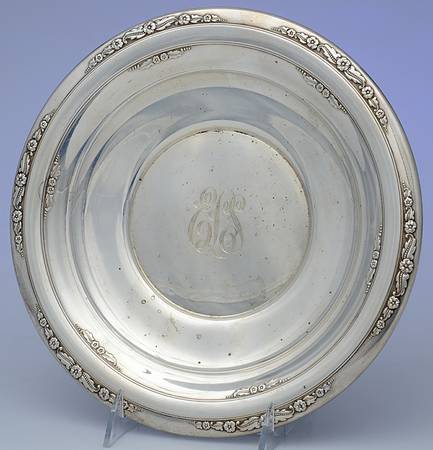 Courtship (Sterling, 1936, Hollowware) 10" Sandwich Plate