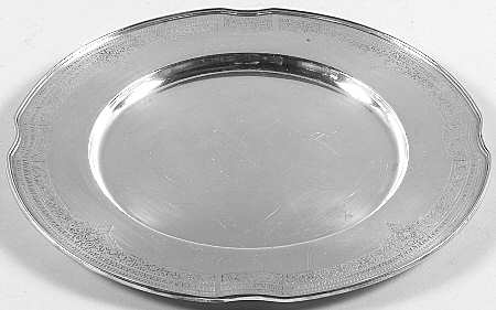 Ancestral (Silverplate, Hollowware) Silverplate Plate Service