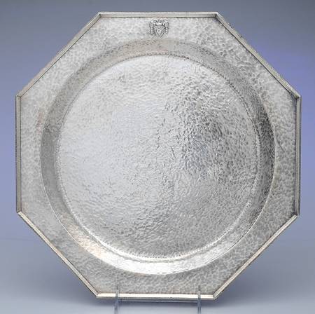 Heraldic (Silverplate, Hollowware) 13" Round Tray
