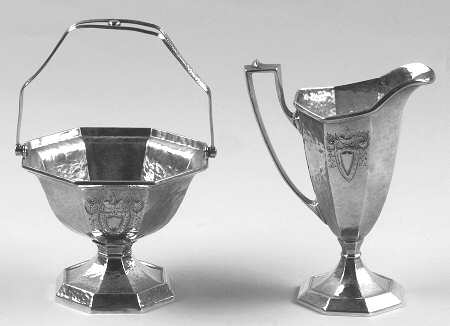 Heraldic (Silverplate, Hollowware) Plated Mini Creamer and Open Sugar