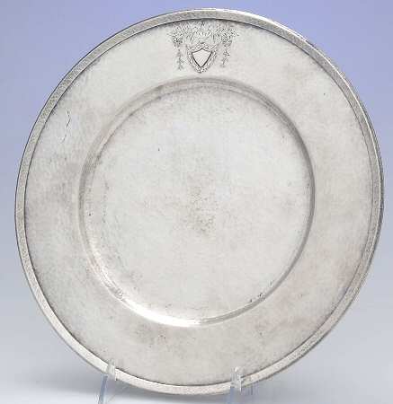 Heraldic (Silverplate, Hollowware) Silverplate Dinner Plate