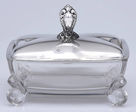 Heritage (Silverplate, Hollowware) Crystal Cigarette Box with Silverplate Lid