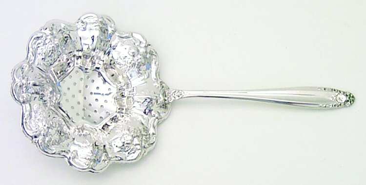 Prelude (Sterling, 1939, No Monograms) Solid Individual Overcup Tea Strainer
