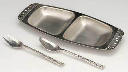 Navajo (Stainless, Hollowware) by International Silver