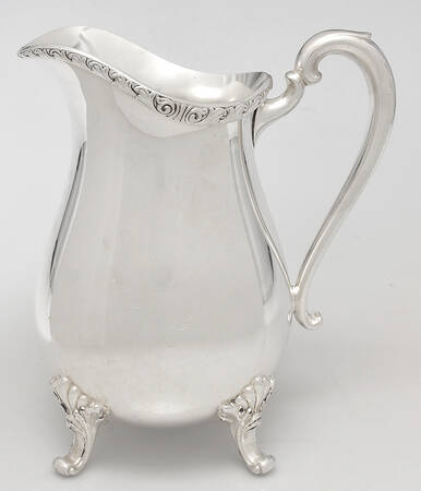 Wickford (Silverplate, Hollowware) Silverplate Water Pitcher