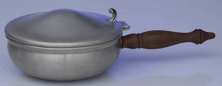 277 (Pewter, Hollowware) Silent Butler with Hinged Lid