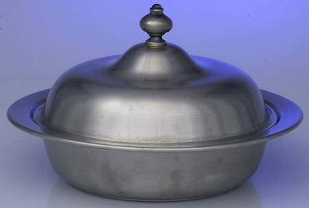 277 (Pewter, Hollowware) Round Covered Vegetable Bowl