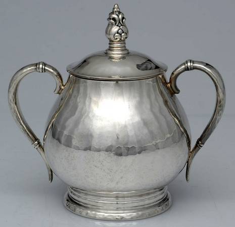 Royal Danish (Strl, Hlwr, Hand Hammered) Sugar Bowl & Lid
