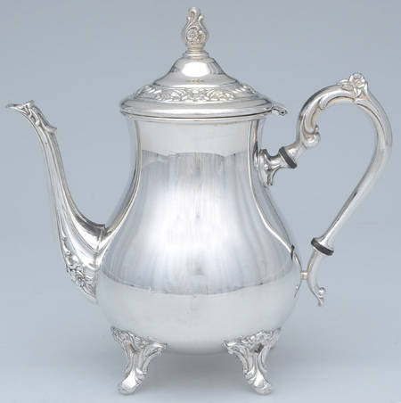 INS408 (Silverplate, Hollowware) Teapot