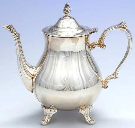 INS417 (Silverplate, Hollowware) Teapot