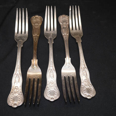 INS439 (Silverplate) Fork