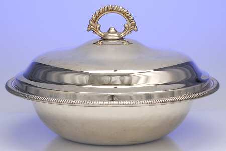 French Gadroon (Silverplate, Hollowware) Plated Round Covered Vegetable with Liner