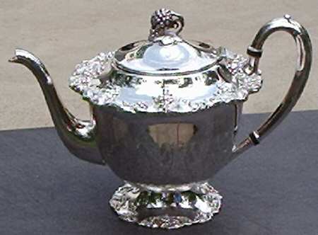 85 (Silverplate, Hollowware) Teapot