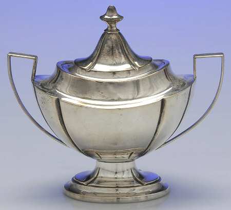 C301 (Sterling, Hollowware, Plain) Sugar Bowl & Lid
