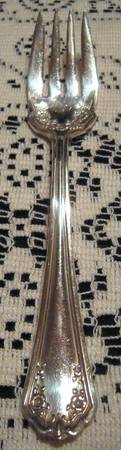 INS499 (Silverplate) Individual Salad Fork