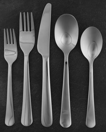 Dragon (Stainless) 5 Piece Place Setting