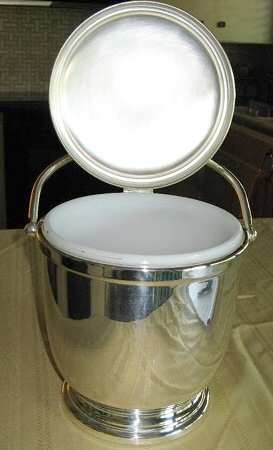377 Silverplate, Hollowware) Silverplate Ice Bucket