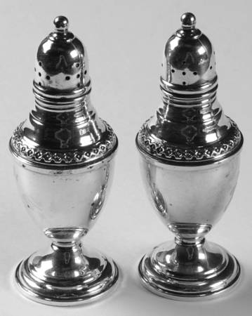 201 40-1 (Sterling, Hollowware) Weighted Salt and Pepper Set