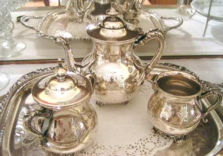 INS520 (Silverplate, Hollowware) by International Silver