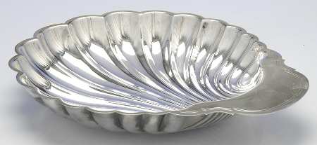 895-4 (Silverplate, Hollowware) 13" Shell Shape Bowl