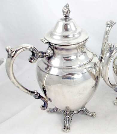 INS553 (Silverplate, Hollowware) Silverplate Coffee Pot