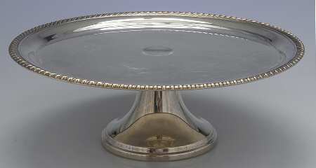 842 (Silverplate, Hollowware) 12" Diameter Pedestal Cake Stand