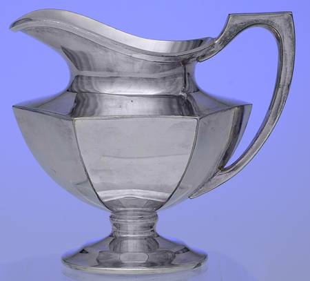 2689 (Silverplate, Hollowware) Creamer