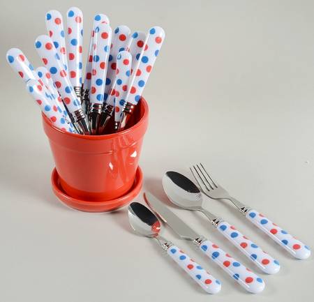 Americana (Stainless, Plastic) 17 Piece Set
