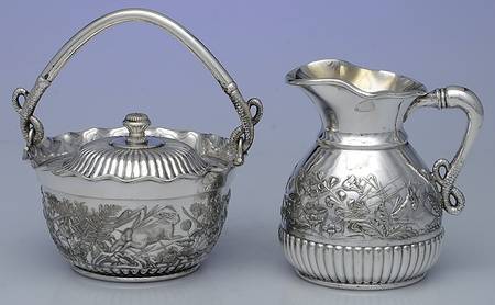 5307 (Silverplate, Hollowware) Creamer & Sugar with Lid Set