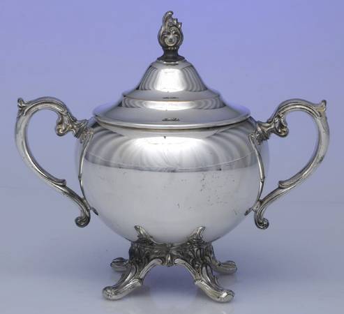 601 (Silverplate, Hollowware) Sugar Bowl & Lid